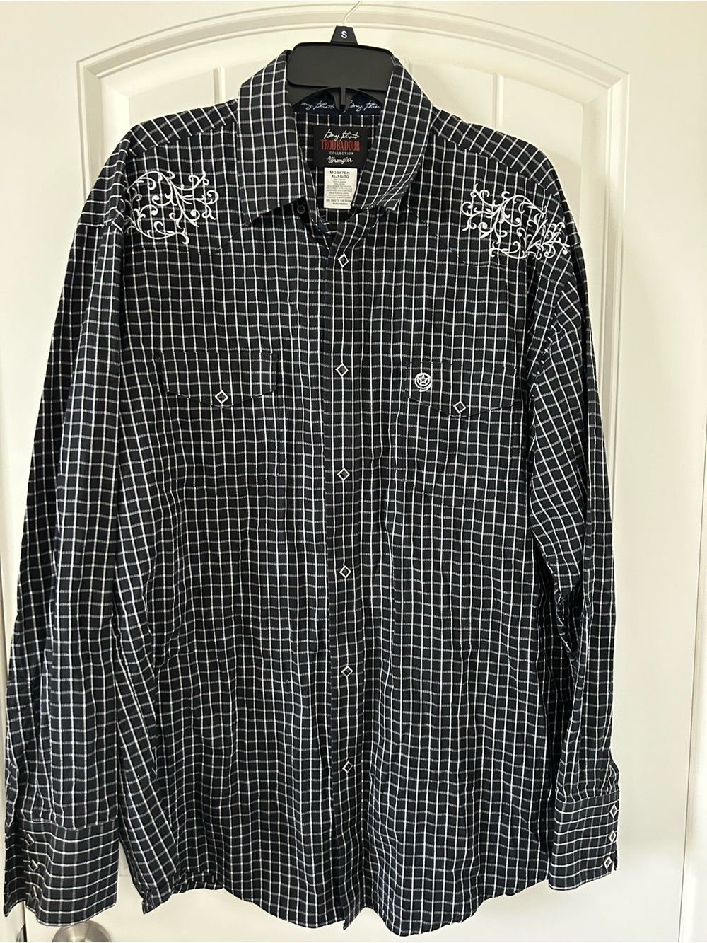 Wrangler Troubadou grid pattern w/ western embroidered shirt with rhinestone XL